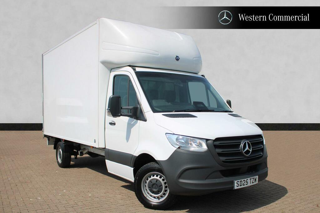 Mercedes-Benz Sprinter 315 Luton Box L3 Progressive Rwd White