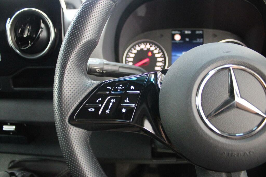 Mercedes-Benz Sprinter Pro Blue #22