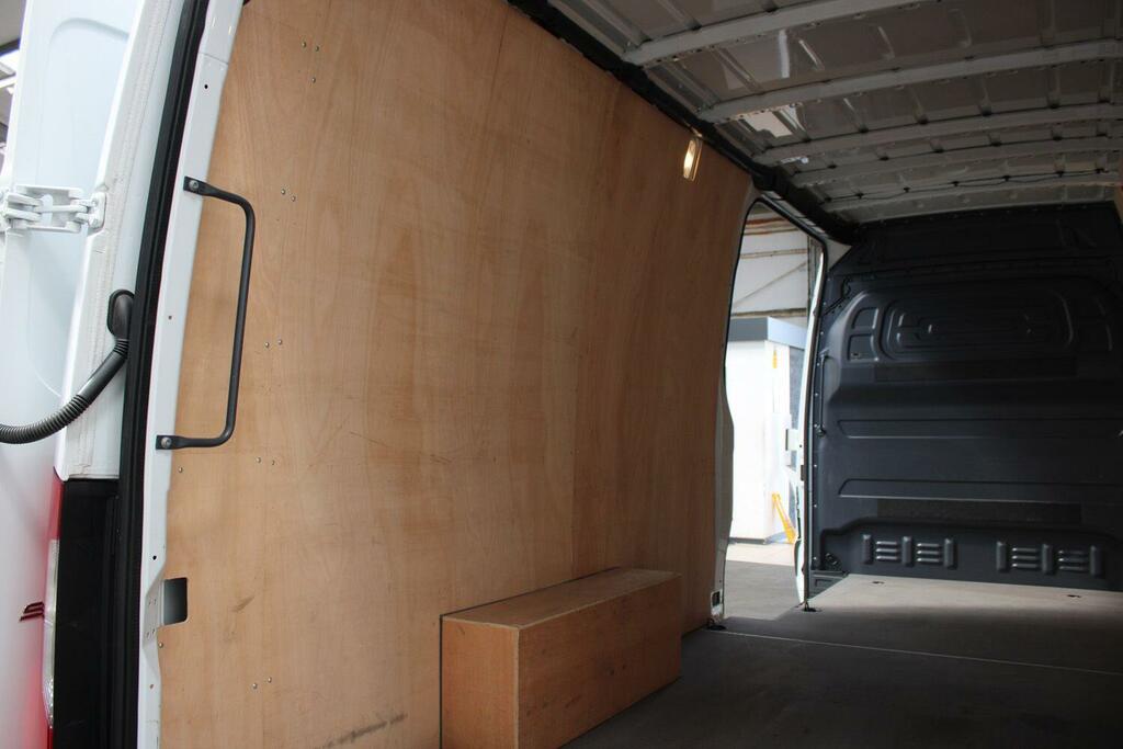 Mercedes-Benz Sprinter Pro Blue #12