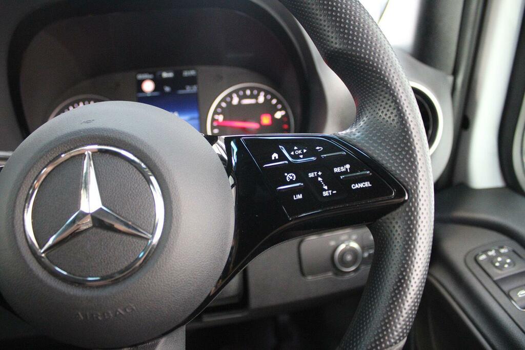 Mercedes-Benz Sprinter Pro Blue #23