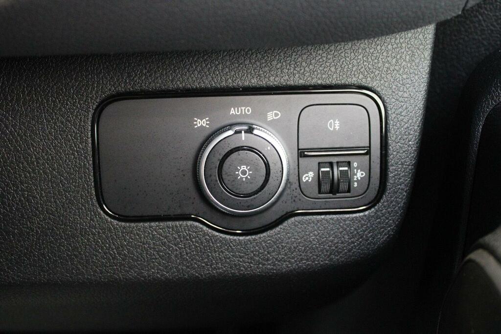 Mercedes-Benz Sprinter Pro Blue #29