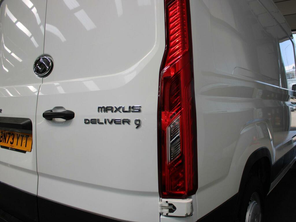 Maxus Deliver 9 Deliver 9 2.0 D20 Lux Panel Van Silver #15