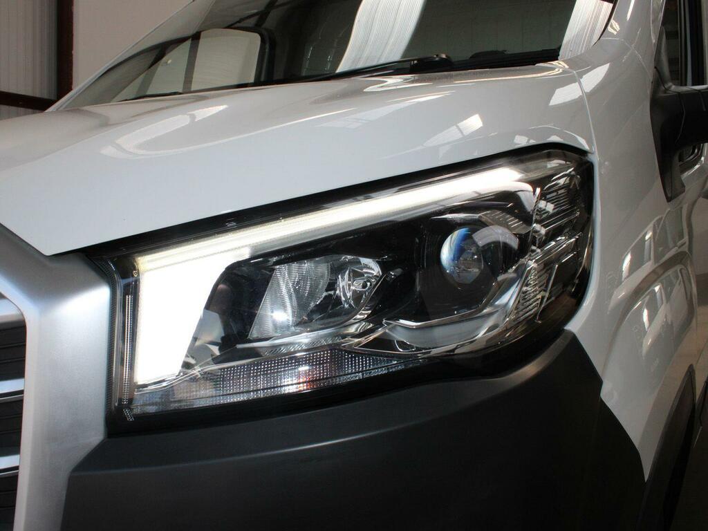 Maxus Deliver 9 Deliver 9 2.0 D20 Lux Panel Van Silver #14