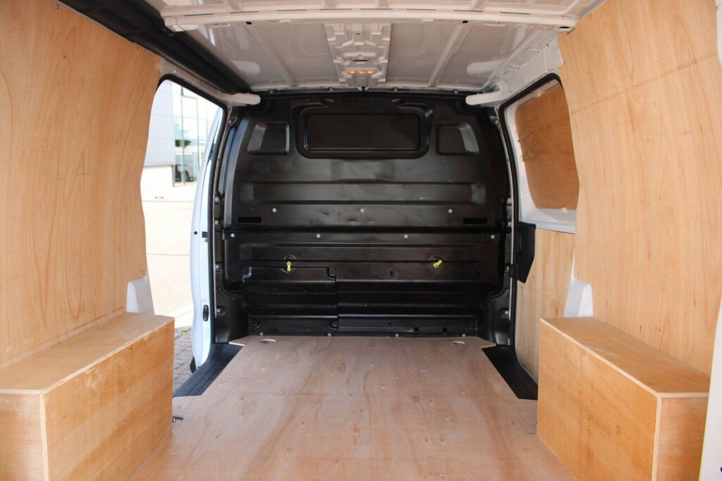 Peugeot Expert Mpv White #14