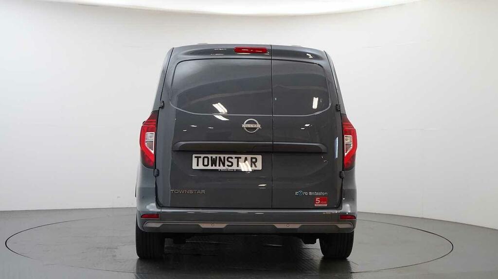 Nissan TOWNSTAR 45Kwh Tekna L1 Panel Van 22Kw Obc Grey #5