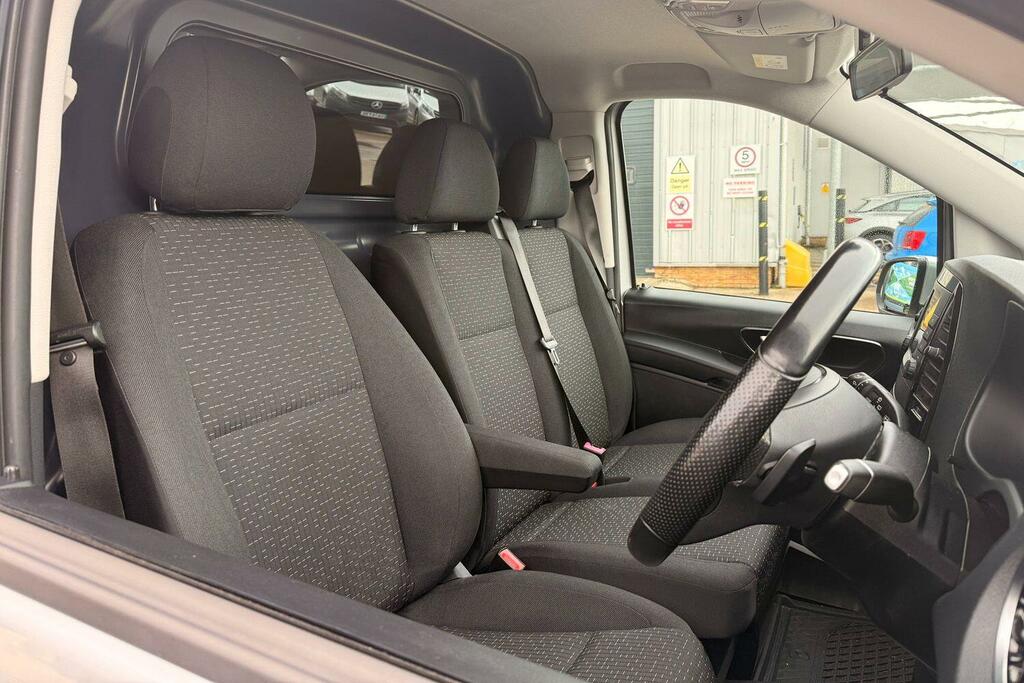 Mercedes-Benz Vito 114 Cdi Progressive Panel White #14