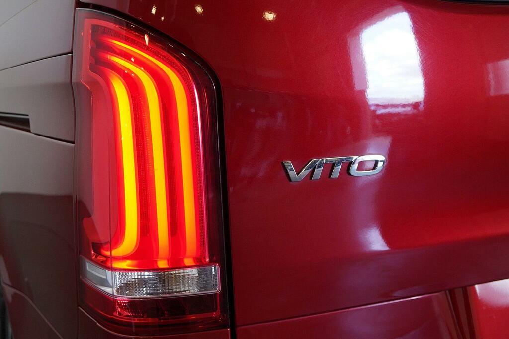 Mercedes-Benz Vito 2.1L Null Red #13