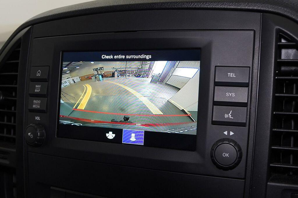 Mercedes-Benz Vito 2.1L Null Red #12