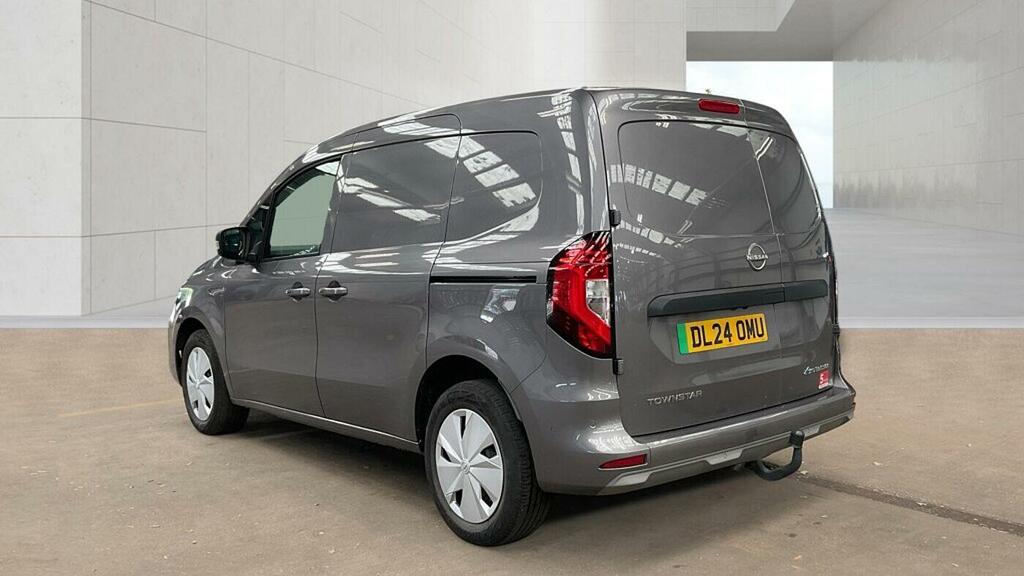Nissan TOWNSTAR 45Kw Tekna L1 Van With Sat Nav And Rear Camer Grey #6