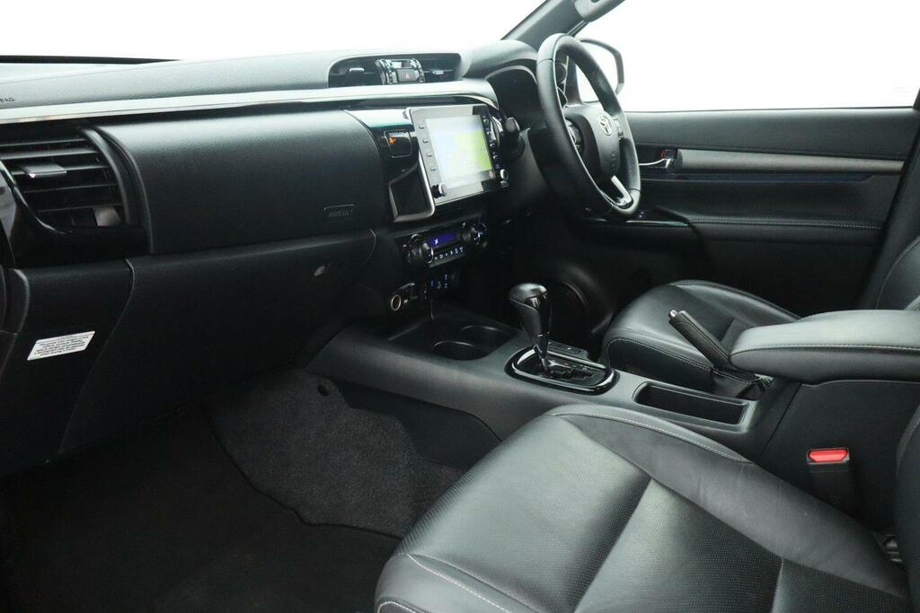 Toyota HILUX 2.8 D-4d Invincible X 4Wd Euro 6 Ss Orange #5