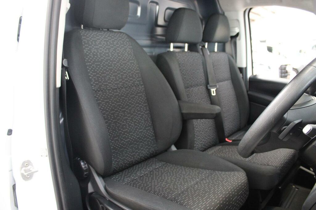 Mercedes-Benz eVito 114 E 41Kwh Progressive Panel Van 6Dr Aut White #4
