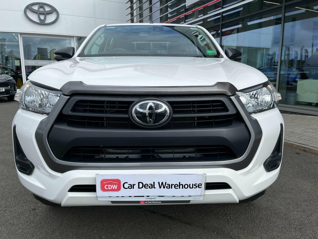 Toyota HILUX 2.4 D-4d Active Extra Cab Pickup 4Wd Euro 6 Ss White #3