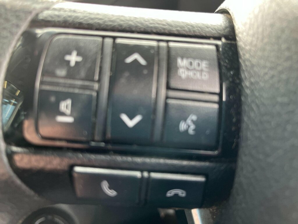 Toyota HILUX Active Grey #16