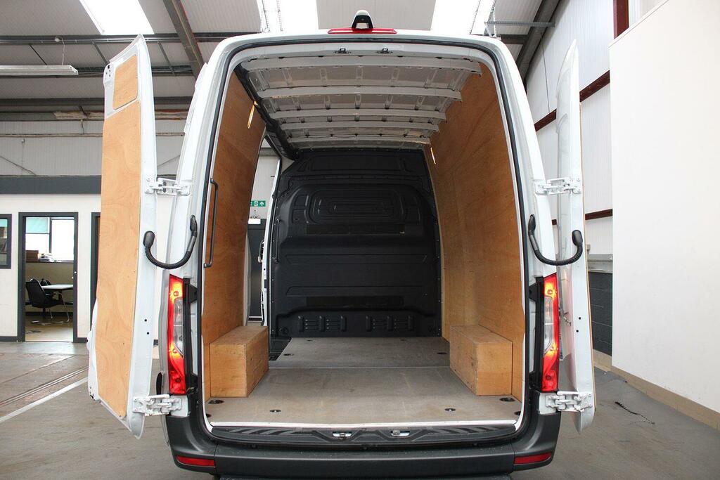 Mercedes-Benz Sprinter 2.0 315 Cdi Pro Panel Van Rwd L2 White #2