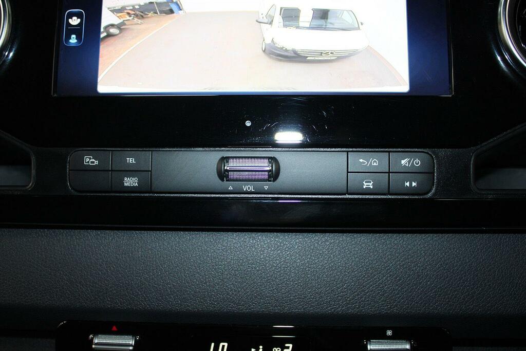 Mercedes-Benz Sprinter Sprinter 3.5T H2 Pro Van 9G-tronic Blue #36