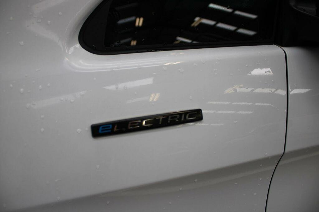 Mercedes-Benz eVito 116 E 66Kwh Progressive Panel Van 6Dr Aut White #11