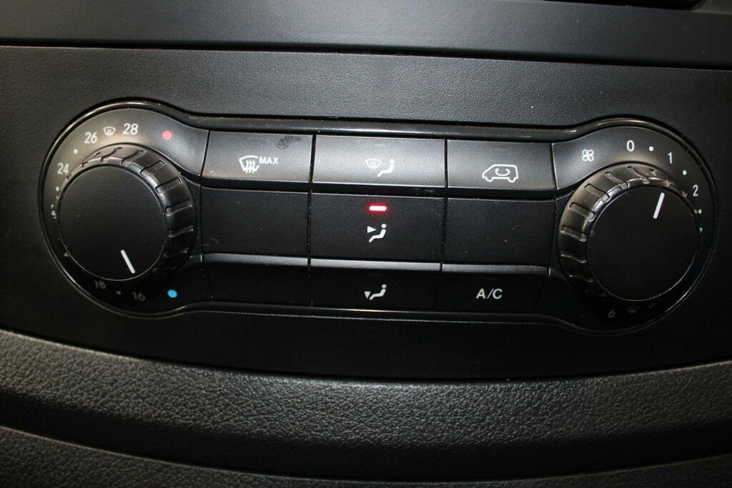 Mercedes-Benz eVito 116 E 66Kwh Progressive Panel Van 6Dr Aut White #33