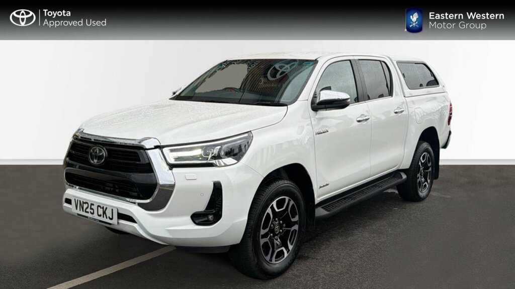 Toyota HILUX 2.4 D-4d Invincible 4Wd Euro 6 Ss White #3