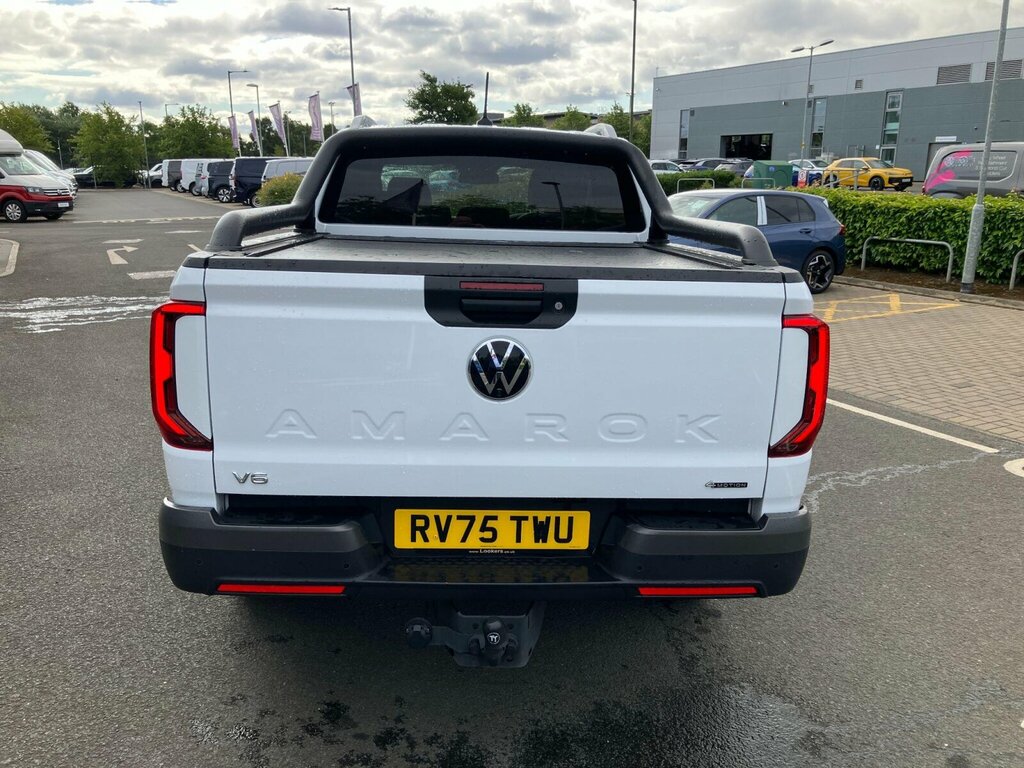 Volkswagen Amarok Dcab Pick Up Panamericana 3.0 V6 Tdi 240 4M White #6