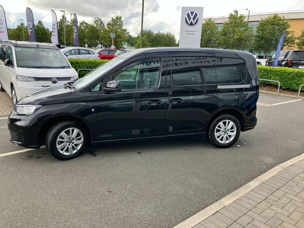 Volkswagen Caddy 2.0 Tdi 122Ps Commerce Pro Van Dsg Black #6