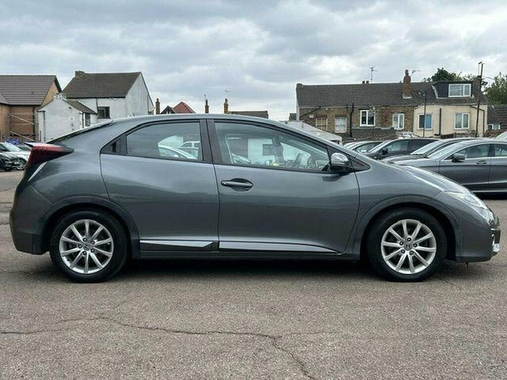 Honda Civic Hatchback 1.6 I-dtec Se Plus Navi Euro 5 Ss 5 VE65WCN Grey #2