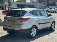 Hyundai Ix35 Estate 2.0 Crdi Premium Turbo 6 Speed Manua Black #18