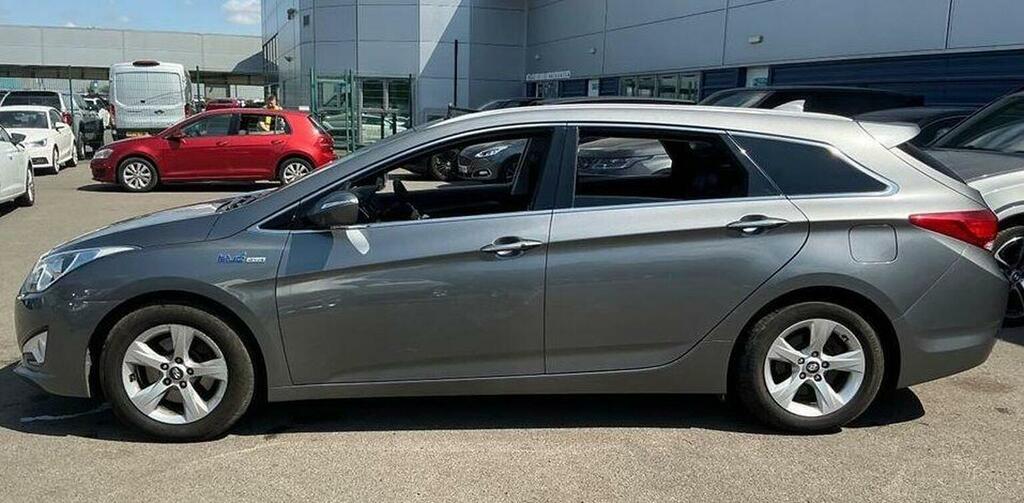 Hyundai I40 1.7 Crdi Blue Drive Premium Euro 5 Ss Silver #2