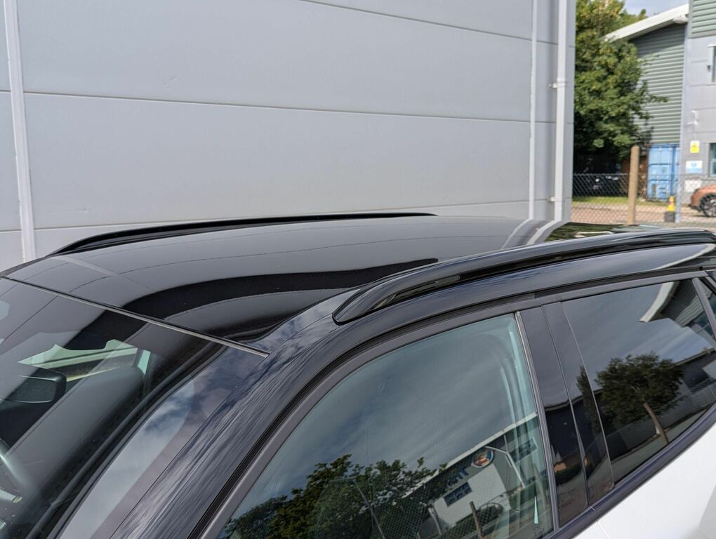 Peugeot e-2008 50Kwh Allure Premium Suv 7Kw Orange #44