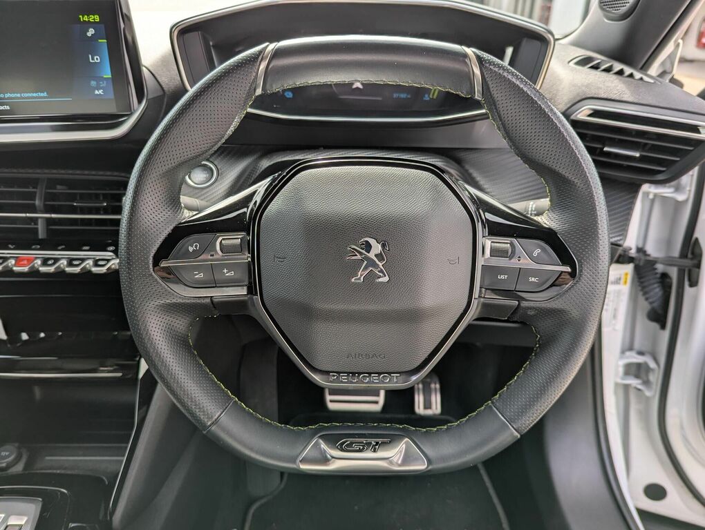 Peugeot e-2008 50Kwh Allure Premium Suv 7Kw Orange #14