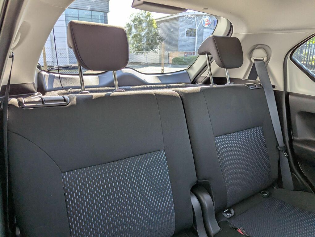 Suzuki Ignis Red #27