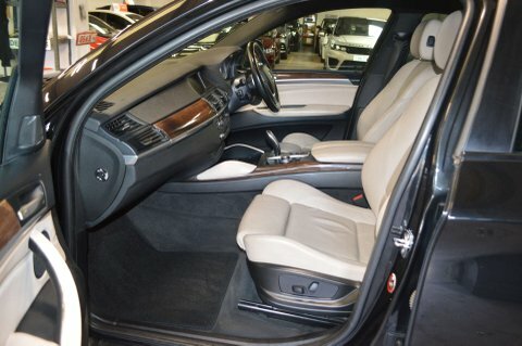 BMW X6  Black #11
