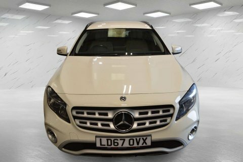 Mercedes-Benz GLA Class 1.6 Gla200 Se White #2