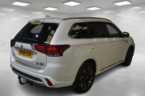 Mitsubishi Outlander 2.0H 12Kwh 4H White #5