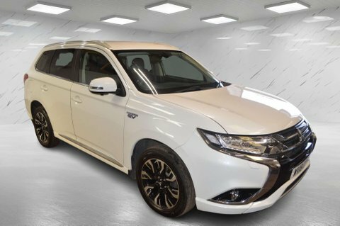 Mitsubishi Outlander 2.0H 12Kwh 4H White #3