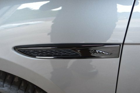 Jaguar F-Pace R-dynamic S White #47