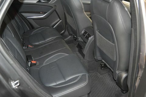 Jaguar F-Pace R-dynamic S White #12