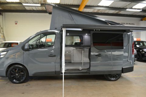 Nissan Primastar Tekna White #13