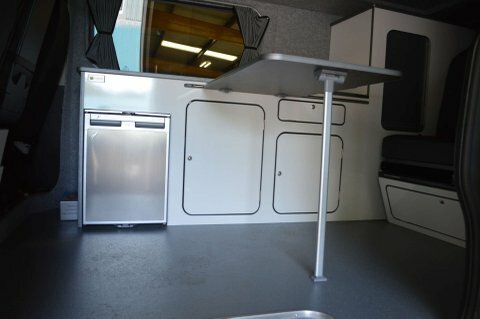 Nissan Primastar Tekna White #14