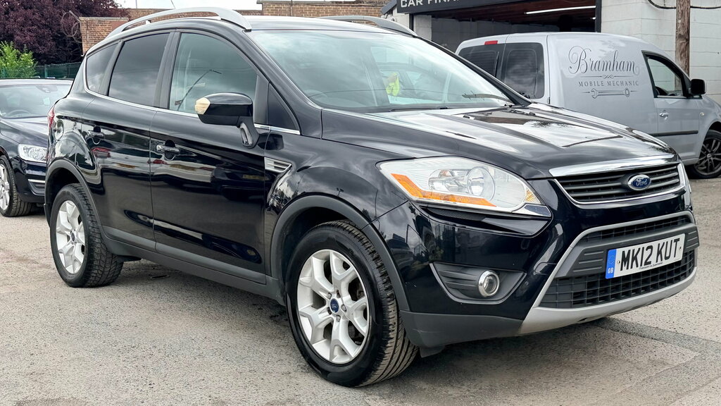 Ford Kuga 2.0 Zetec Tdci Awd 138 Bhp White #9
