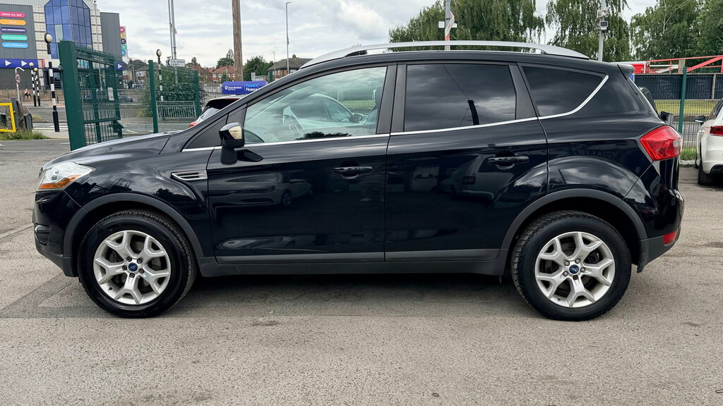 Ford Kuga 2.0 Zetec Tdci Awd 138 Bhp White #6