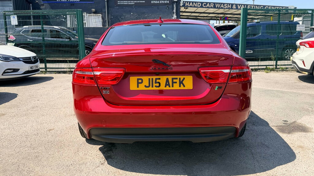 Jaguar XE 2.0 Gtdi R-sport Saloon Euro 6 S Red #4