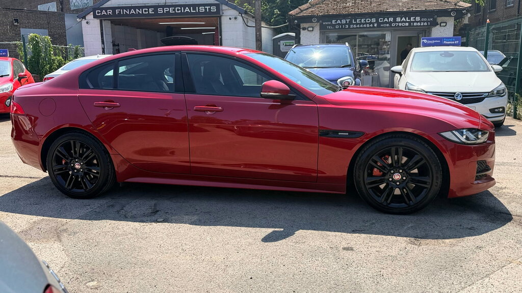 Jaguar XE 2.0 Gtdi R-sport Saloon Euro 6 S Red #2