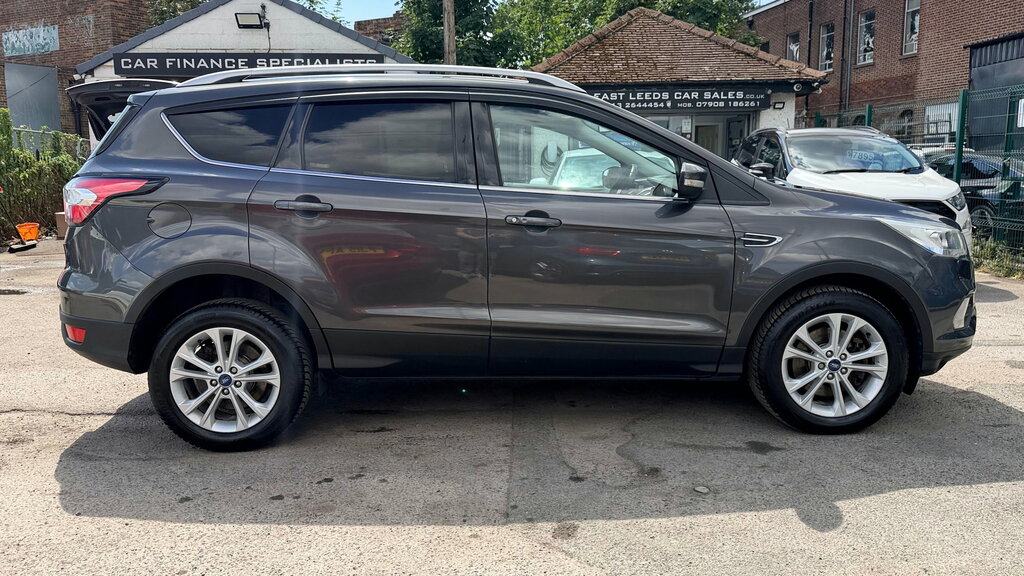 Ford Kuga 1.5 Tdci Titanium Suv Euro 6 S Grey #3