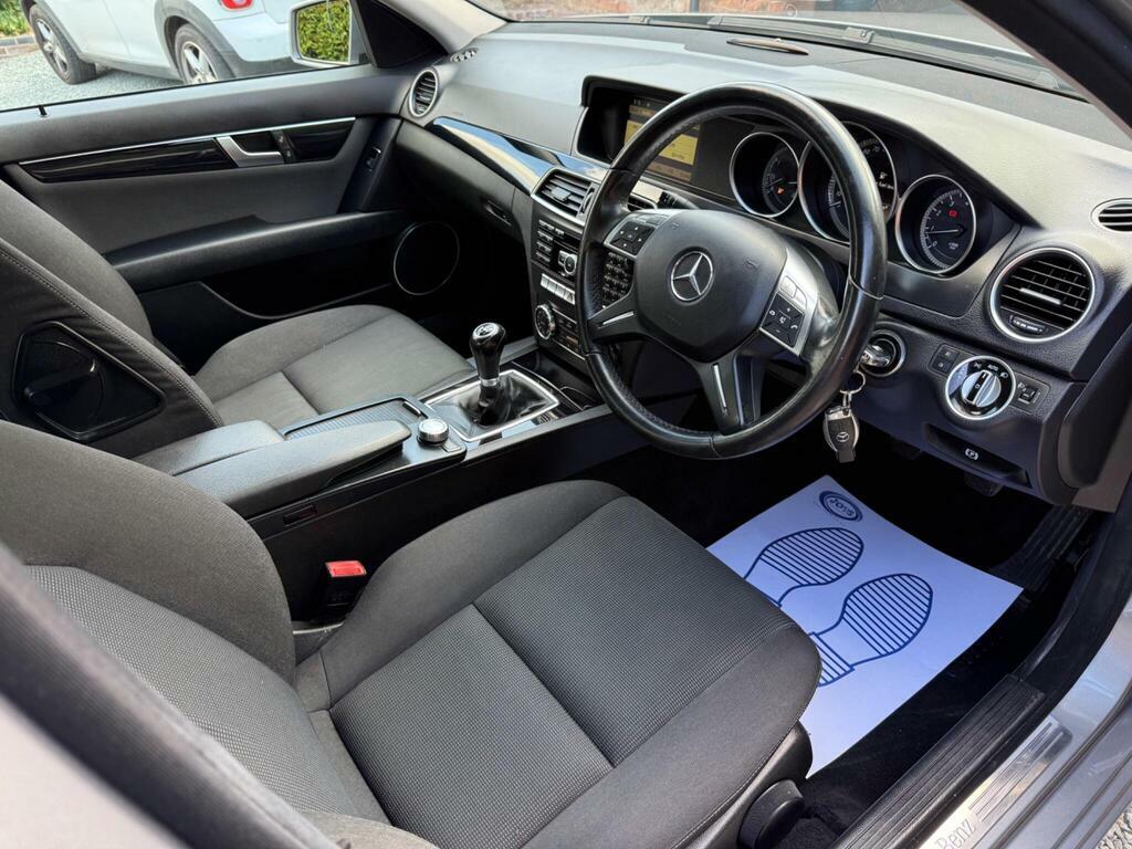Mercedes-Benz C Class 2.1 C250 Cdi Blueefficiency Sport 202 Bhp Blue #13