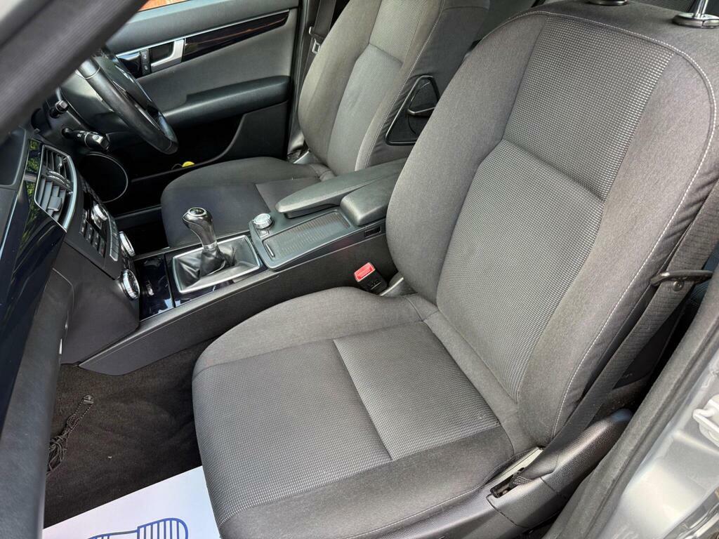 Mercedes-Benz C Class 2.1 C250 Cdi Blueefficiency Sport 202 Bhp Blue #16