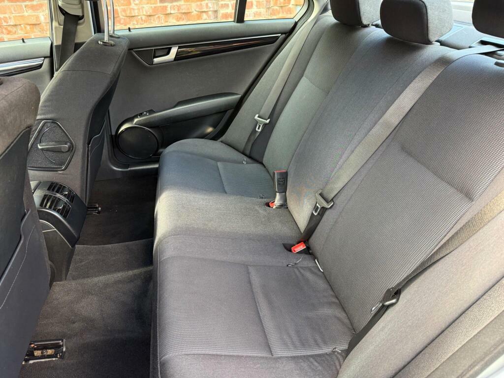 Mercedes-Benz C Class 2.1 C250 Cdi Blueefficiency Sport 202 Bhp Blue #20
