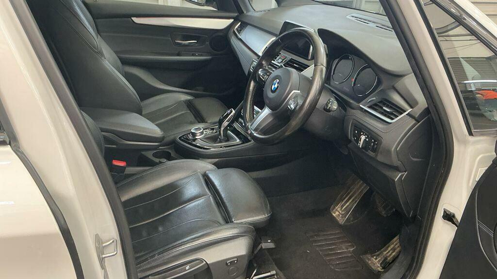BMW 2 Series Gran Tourer 220I Sport Dct Orange #10