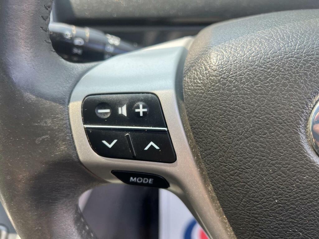 Toyota Verso Mpv Black #20