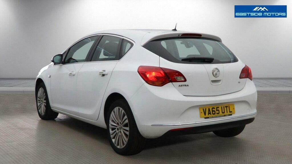 Vauxhall Astra 1.6I Excite Euro 6 White #3