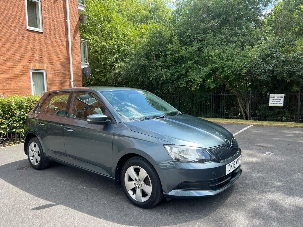 Skoda Fabia Hatchback 1.2 Tsi Se Euro 6 Ss 201616 Grey